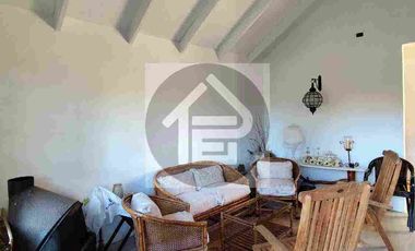 VENDO CASA DE 200 M2 EN LAGO RAPEL