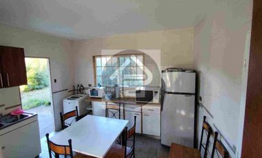 VENDO CASA DE 200 M2 EN LAGO RAPEL