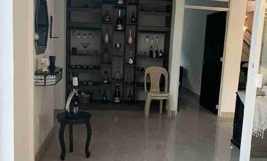 ALQUILO CASA AMOBLADA