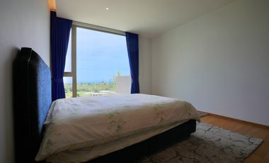 3 Bedroom Hilltop Condo with Exclusive Views and large Outdoor Terrace