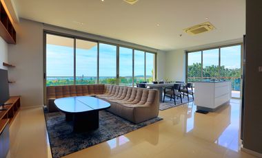 3 Bedroom Hilltop Condo with Exclusive Views and large Outdoor Terrace