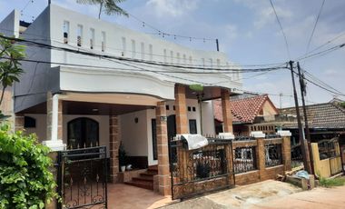 TANAH LUAS 5 Menit PINTU TOL SAWANGAN JUAL RUMAH DALAM KOMPLEK