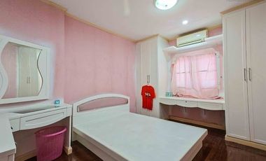 House for Sale – Panjasap Park Pinklao Project (Prime Location on Borommaratchachonnani Road)   A beautiful single house with a spacious 80 sq.wah