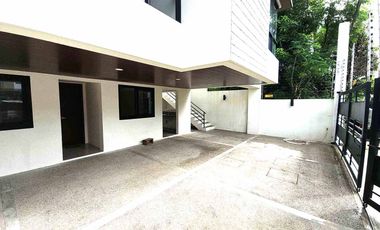 3 Storey House and Lot for sale in Filinvest Subdivision Batasan Hills near Commonwealth Quezon City