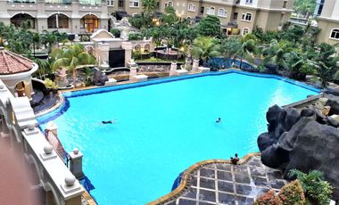 Disewakan Tahunan/Bulanan Townhouse Mediterania Garden Residences 1-Lantai Ground langsung taman + Pool 2 ha