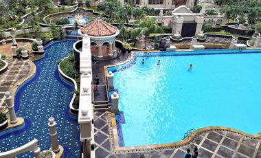 Disewakan Tahunan/Bulanan Townhouse Mediterania Garden Residences 1-Lantai Ground langsung taman + Pool 2 ha