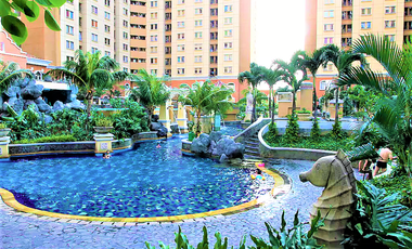 Disewakan Tahunan/Bulanan Townhouse Mediterania Garden Residences 1-Lantai Ground langsung taman + Pool 2 ha