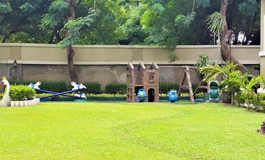 Disewakan Tahunan/Bulanan Townhouse Mediterania Garden Residences 1-Lantai Ground langsung taman + Pool 2 ha