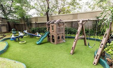 Disewakan Tahunan/Bulanan Townhouse Mediterania Garden Residences 1-Lantai Ground langsung taman + Pool 2 ha