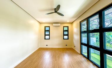 Luxurious Bungalow House and Lot for Sale with Swimming Pool in Alabang