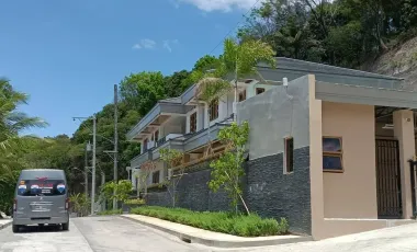 PRIME Main Road Access! 173 SQM Lot in Exclusive Summerhills, Antipolo | Easy Commute