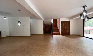Casa en Arriendo en Loma Del Escobero , Envigado Antioquia