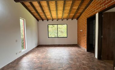 Casa en Arriendo en Loma Del Escobero , Envigado Antioquia