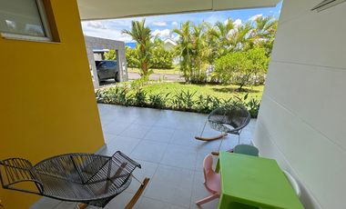 Casa remodelada en el condominio Palma Real