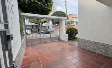 ARRIENDO CASA PARA FAMILIAR O EMPRESA