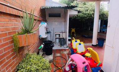 SE VENDE CASA DE UN PISO, BARRIO ALTICO, NEIVA