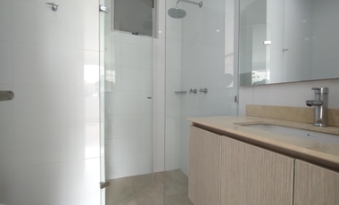 Apartamento amoblado en arriendo en Alto Prado.