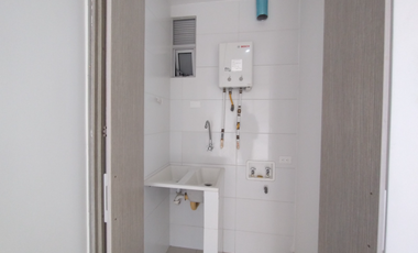 Apartamento amoblado en arriendo en Alto Prado.