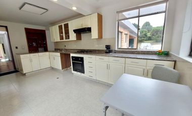 Bella Casa Campestre rodeada por montañas en La Calera a 25 minutos de Bogotá