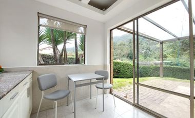 Bella Casa Campestre rodeada por montañas en La Calera a 25 minutos de Bogotá