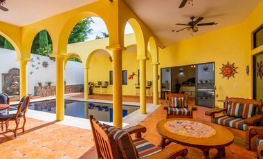 Espectacular casa en el corazon de Ajijic!