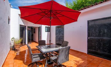 Espectacular casa en el corazon de Ajijic!