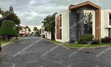 Terreno en calzada Zavaleta