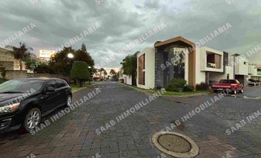 Terreno en calzada Zavaleta