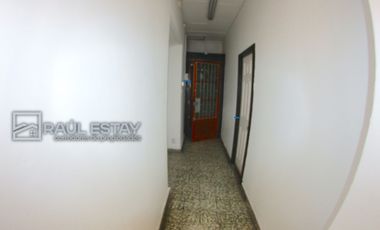 ARRENDAMOS Casa Centro para instituciones