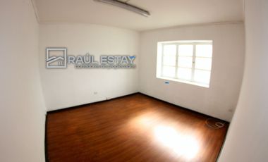 ARRENDAMOS Casa Centro para instituciones