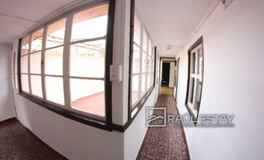 ARRENDAMOS Casa Centro para instituciones