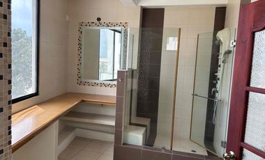 DEPARTAMENTO AMOBLADO EN ALQUILER CON TERRAZA Y PARQUEO EN SALINAS