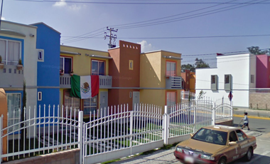 Casa en venta en calle Jardín de Las Estrellas, col. Hacienda del Jardín, Santiago Teyahualco, Edo. de México