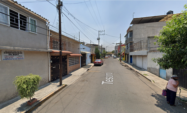 CASA EN CALLE TESORO, LAS ARBOLEDAS, TLÁHUAC, CIUDAD DE MÉXICO. ¡NO CRÉDITOS!
