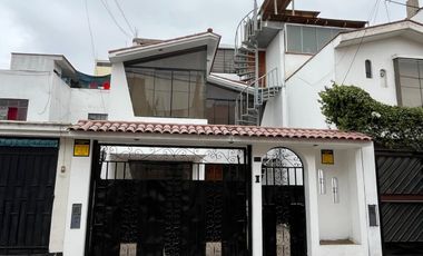 Se Alquila Departamento – 1Er Piso – Urb. Sagitario