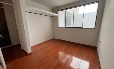 Se Alquila Departamento – 1Er Piso – Urb. Sagitario