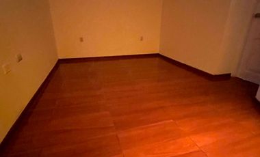 Se Alquila Departamento – 1Er Piso – Urb. Sagitario