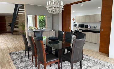 VENDO PRECIOSA Y MODERNA CASA EN LA ENCANTADA DE VILLA