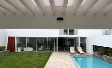 VENDO PRECIOSA Y MODERNA CASA EN LA ENCANTADA DE VILLA