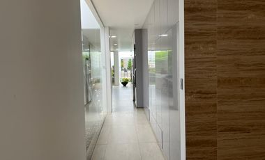 VENDO PRECIOSA Y MODERNA CASA EN LA ENCANTADA DE VILLA