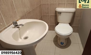 ALQUILO      CASA VILLA CLUB    (Etapa Floral)