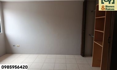 ALQUILO      CASA VILLA CLUB    (Etapa Floral)