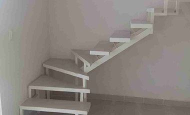 Casa de 2 niveles 2 recamaras. Residencial los Sauces Morelos