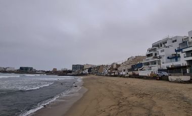 OCASION DE CASA COMO TERRENO EN SAN BARTOLO/ DOCUMENTOS EN REGLA/ PARA CASA DE FAMILIA O NEGOCIO/ PARAMETROS 5 PISOS/AT 312M2/ESPALDAS DEL MALECÓN