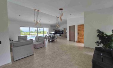 VENTA DE CASA CAMPESTRE EN CERRITOS PEREIRA