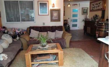 Hermasa casa en condominio Alto Macul