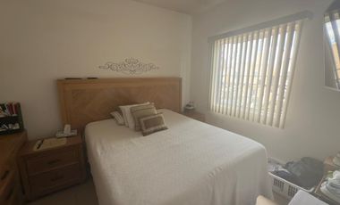 enta de casa en esquina con terreno excedente, áreas verdes y acceso a CDMX