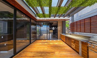 Exclusivo Penthouse de lujo EN RENTA con doble altura de dos pisos