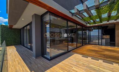 Exclusivo Penthouse de lujo EN RENTA con doble altura de dos pisos