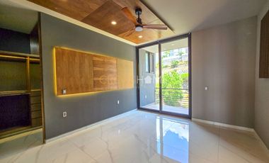 Exclusivo Penthouse de lujo EN RENTA con doble altura de dos pisos